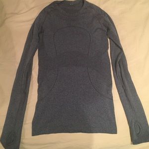 Lululemon rest less pullover